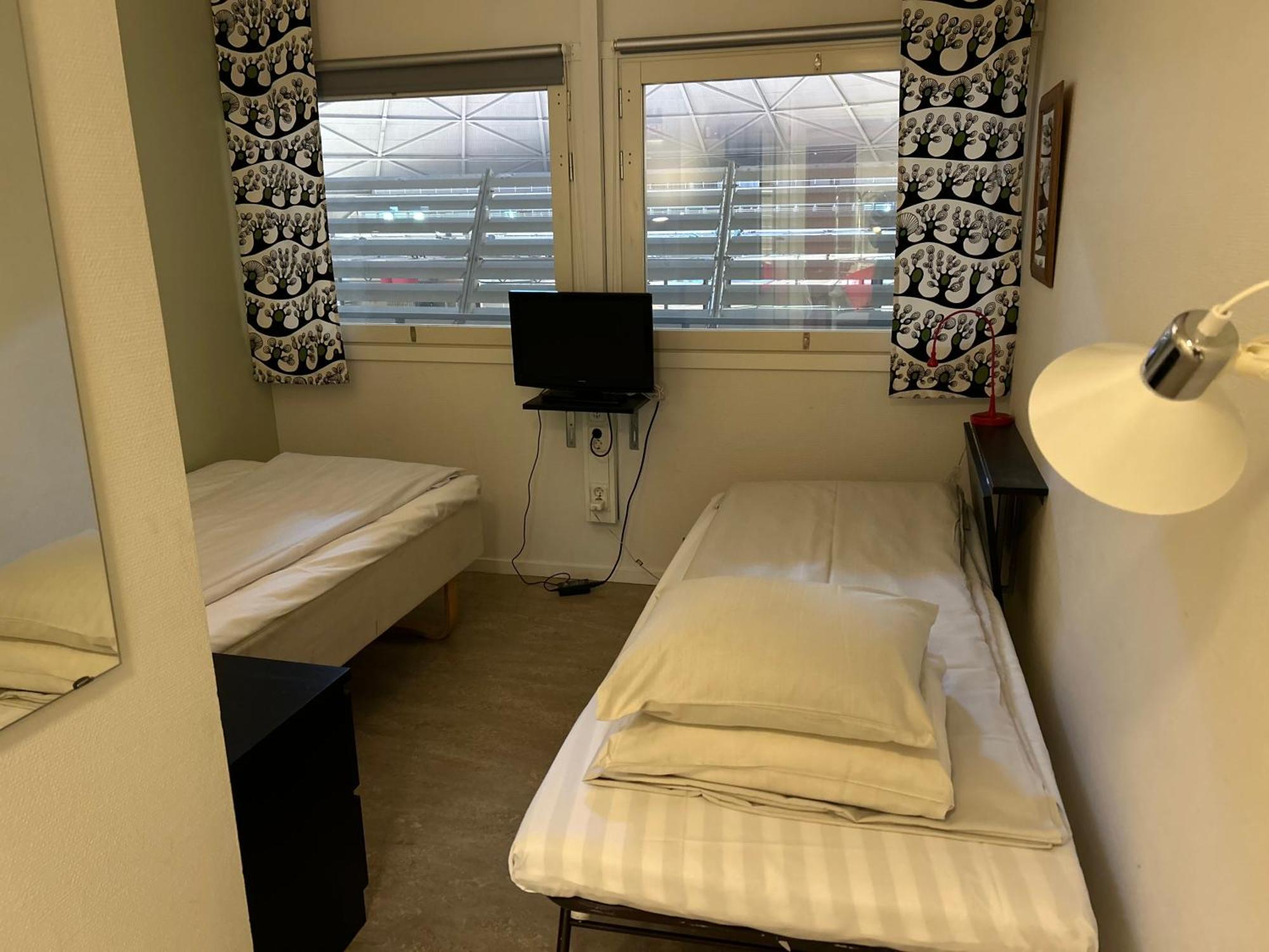 Hotel Kupolen Borlange Bagian luar foto